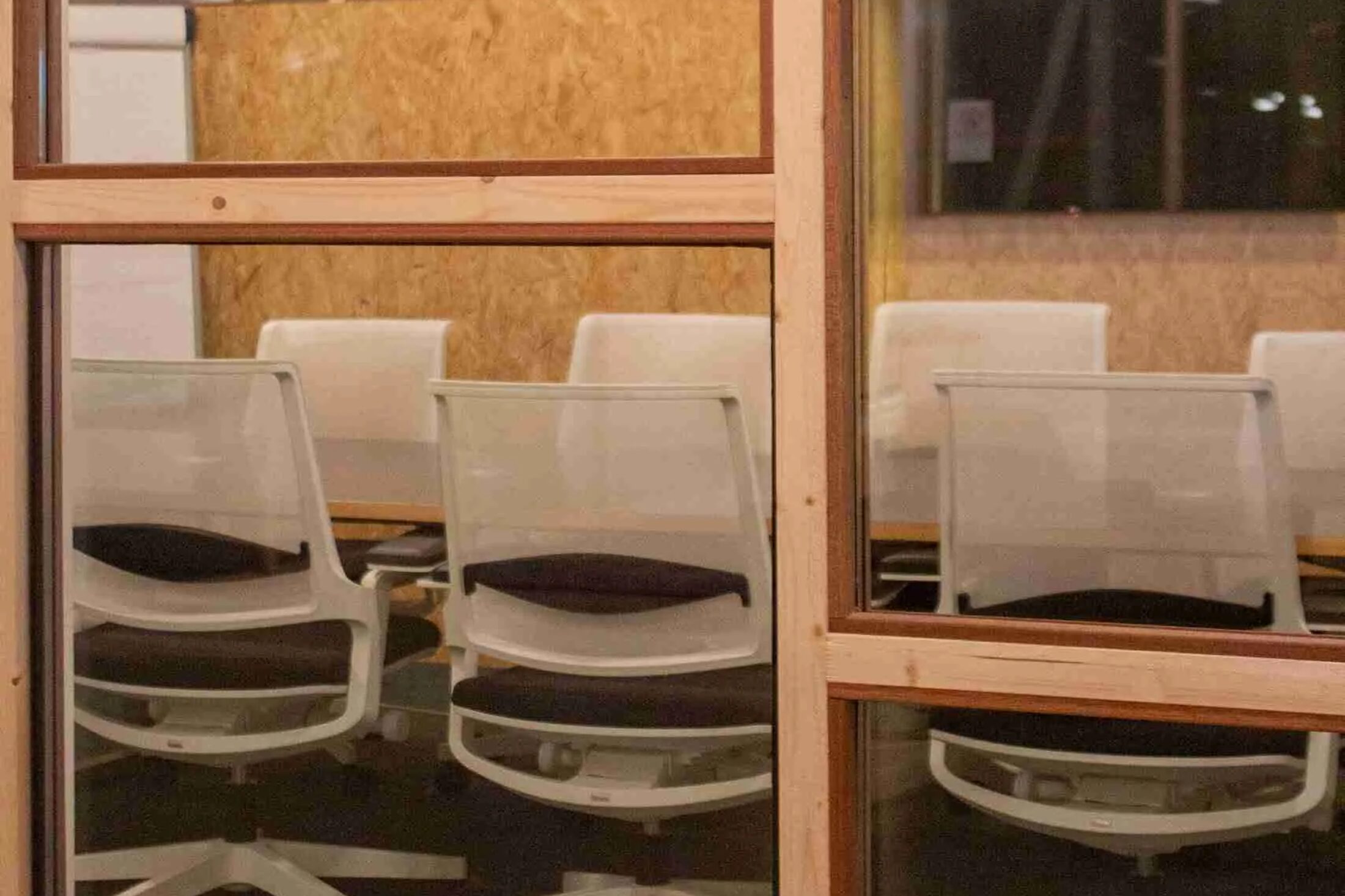 the gordon meetingroom 2