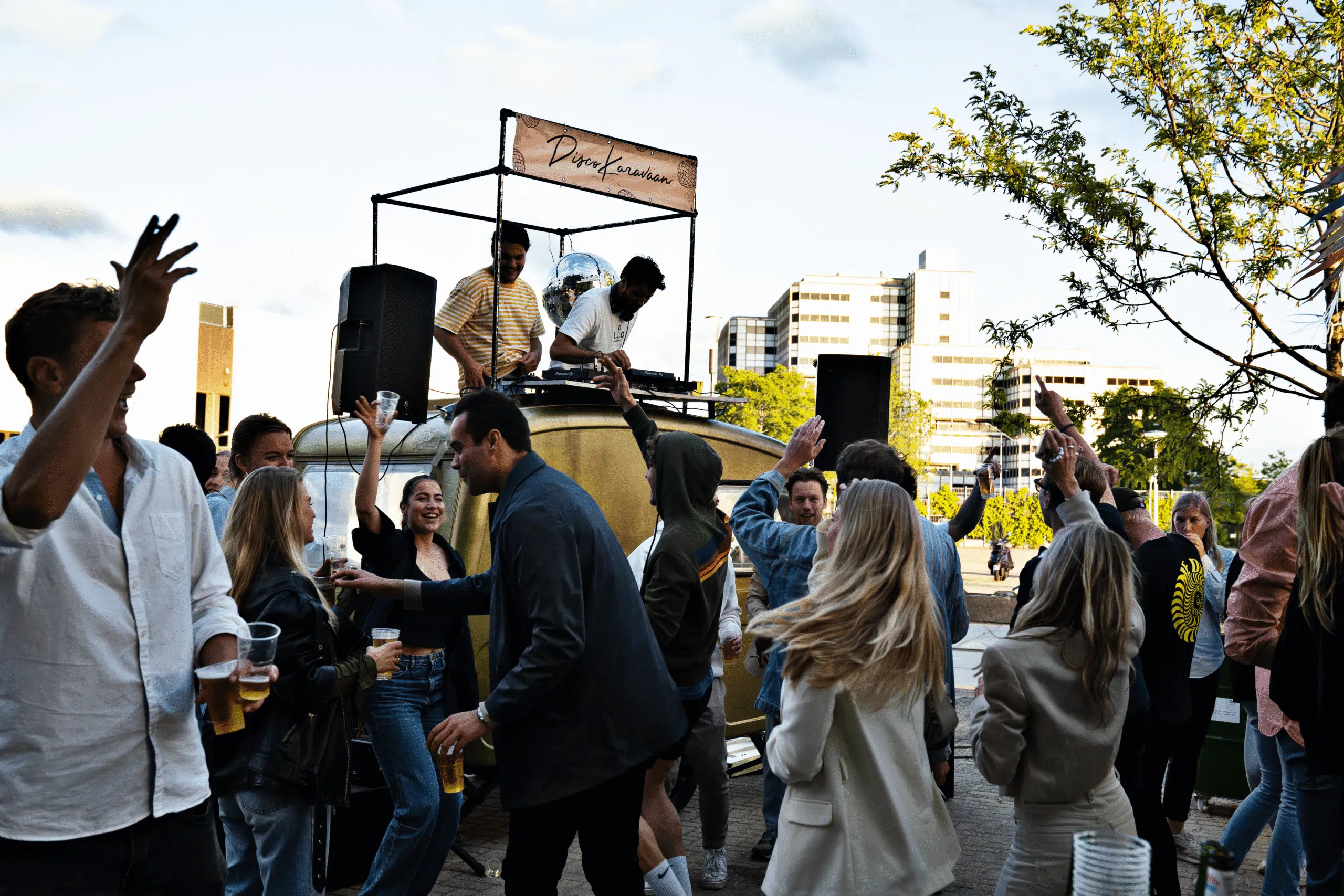 festival b amsterdam bedrijfsfeestje DJ
